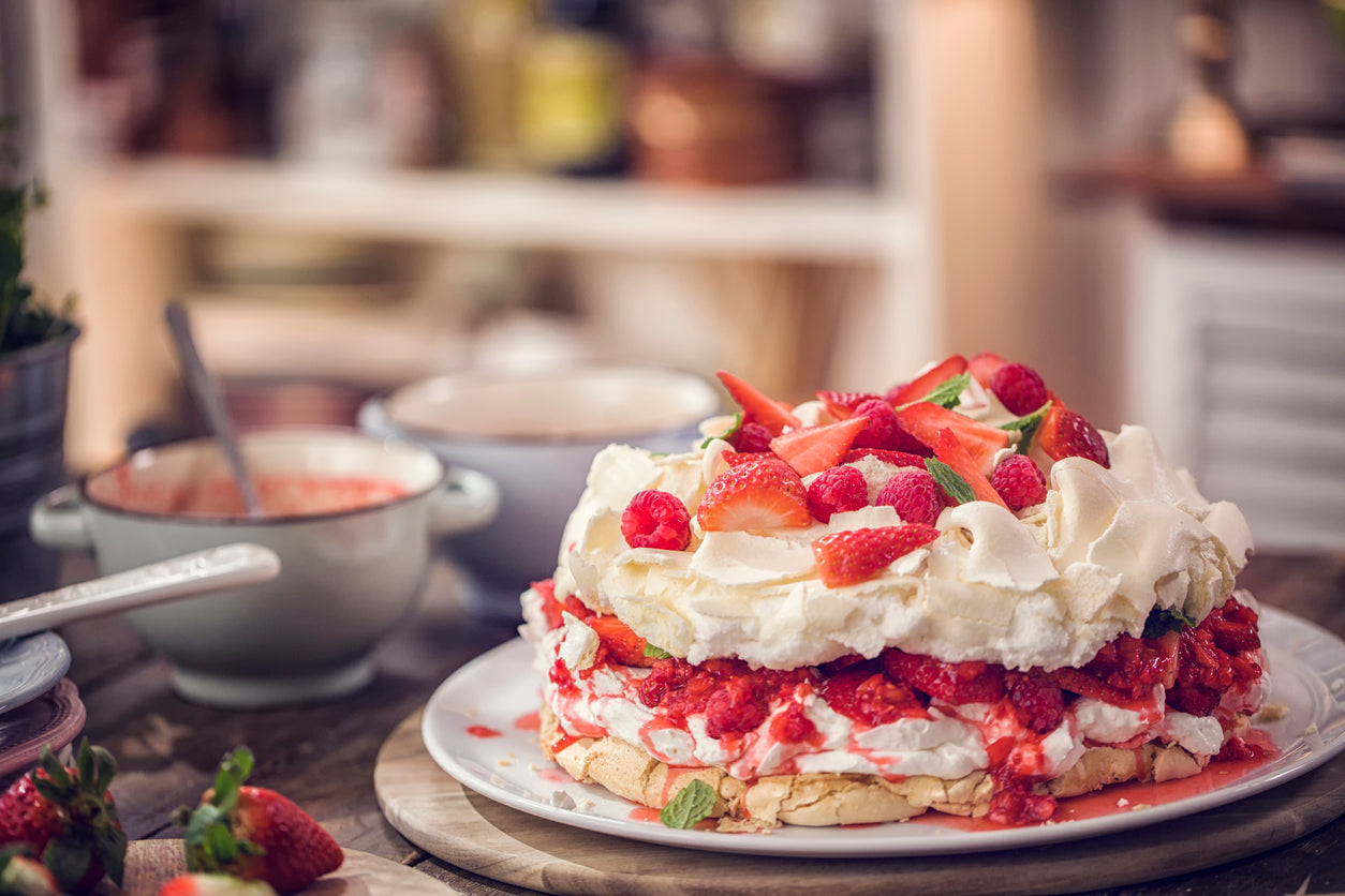 Easy Vegan Pavlova