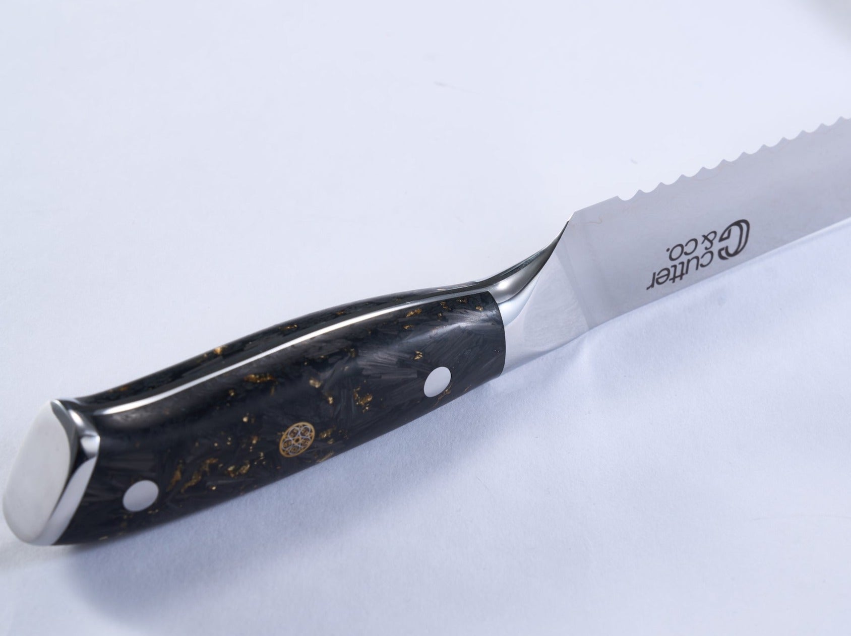 BREAD KNIFE 8"