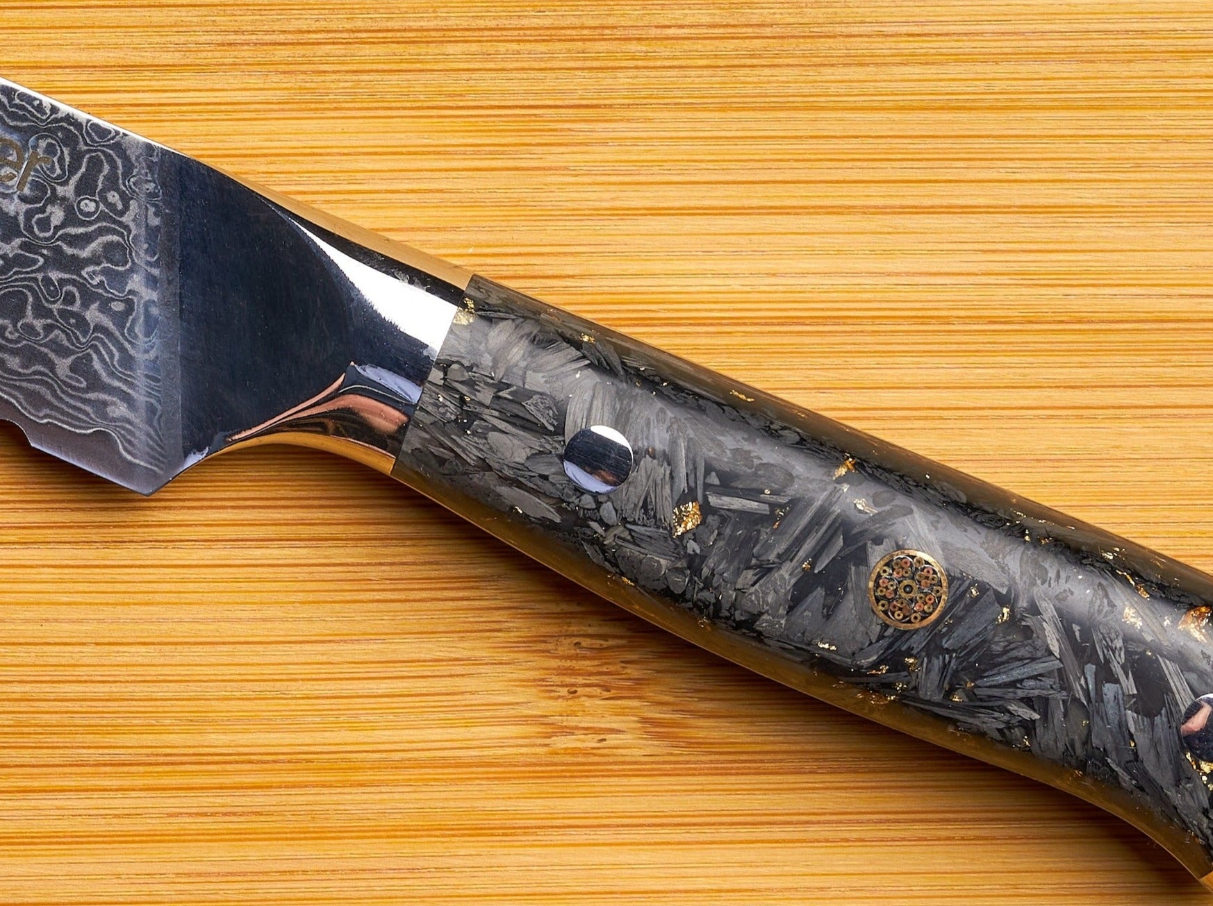 SERRATED BREAD KNIFE 8"